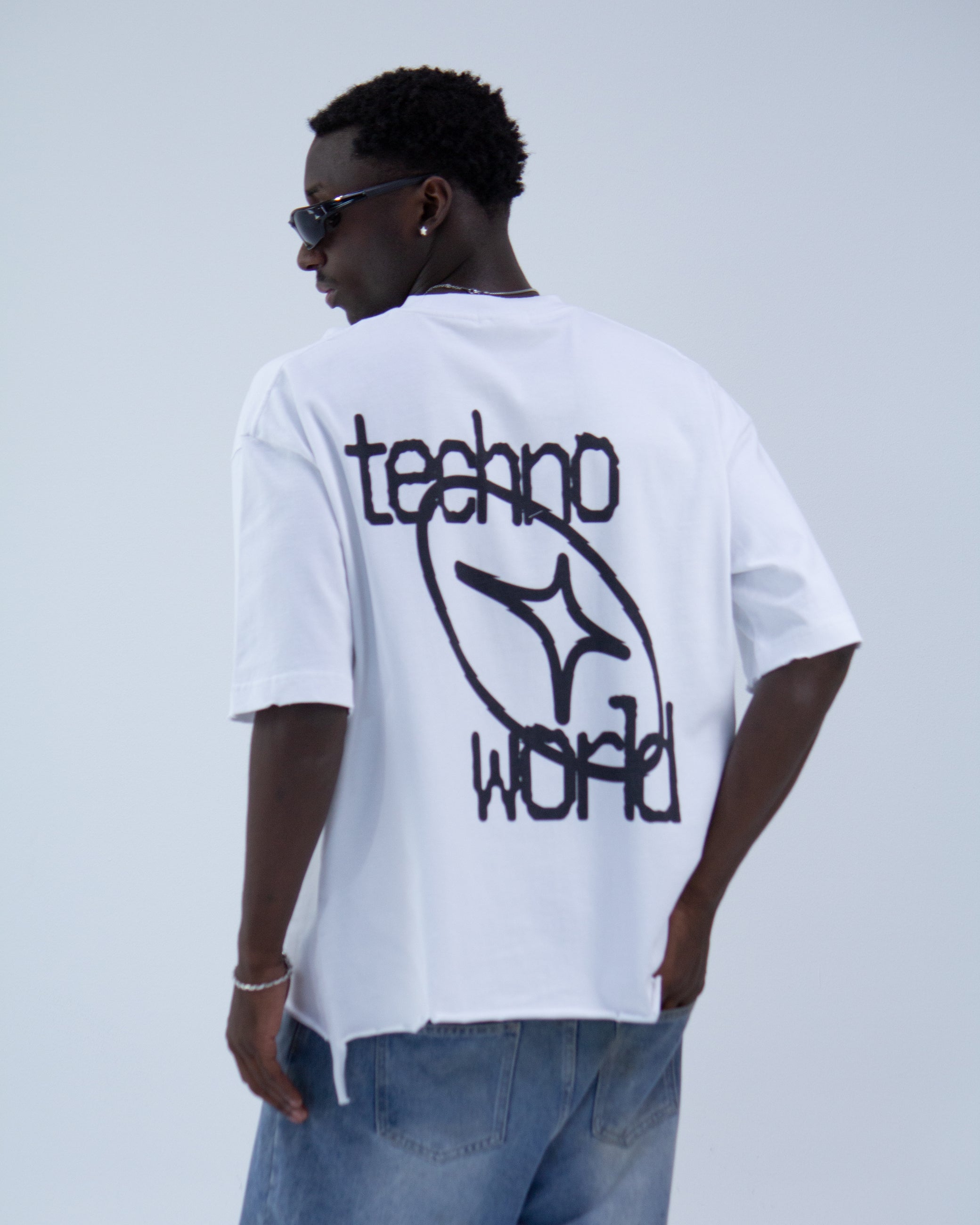 TW BOXY EDGE TEE BLACK