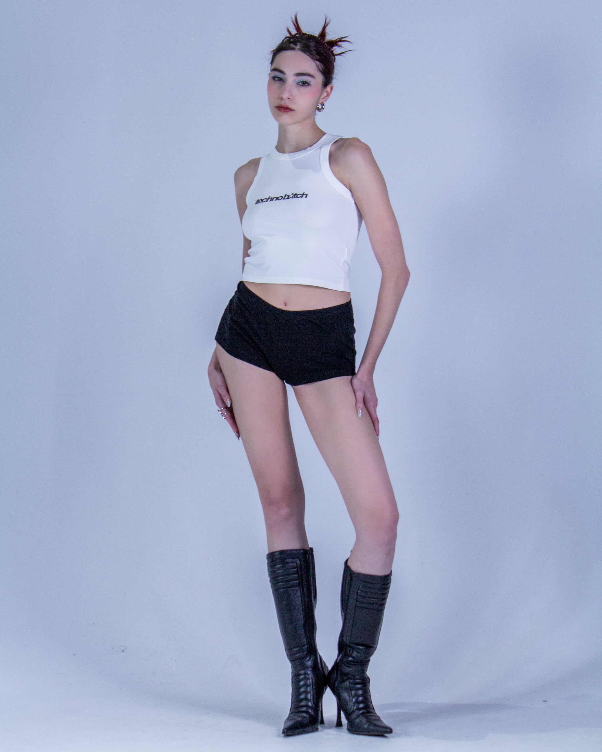 TECHNO B★TCH TANK
